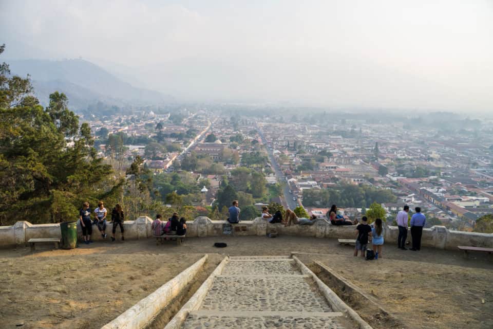 Antigua-Guatemala-Cerro-De-La-Cruz