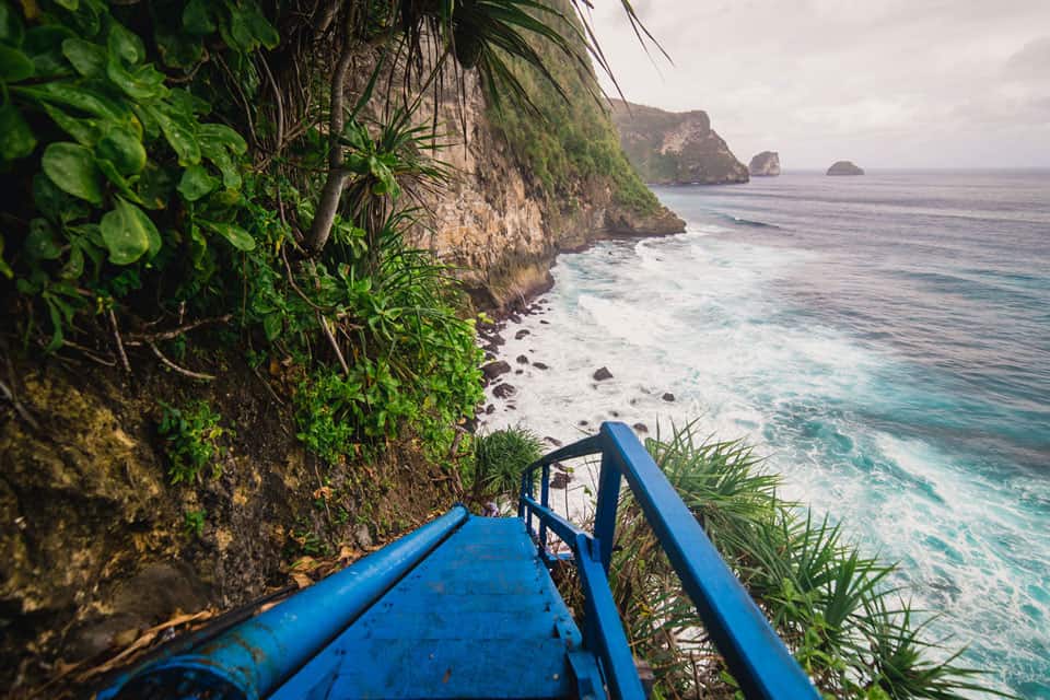 Peguyangan-Waterfall-Nusa-Penida-1