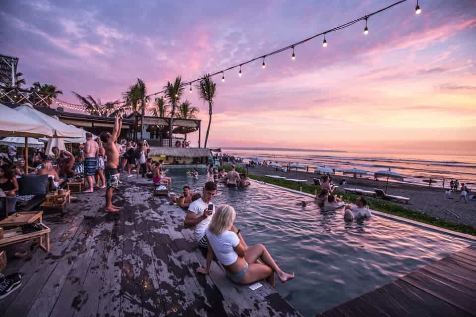 The-Lawn-Canggu