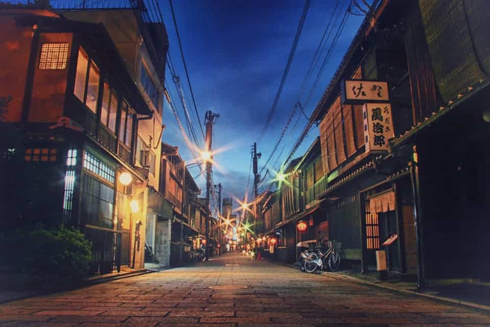 Gion-District-At-Night