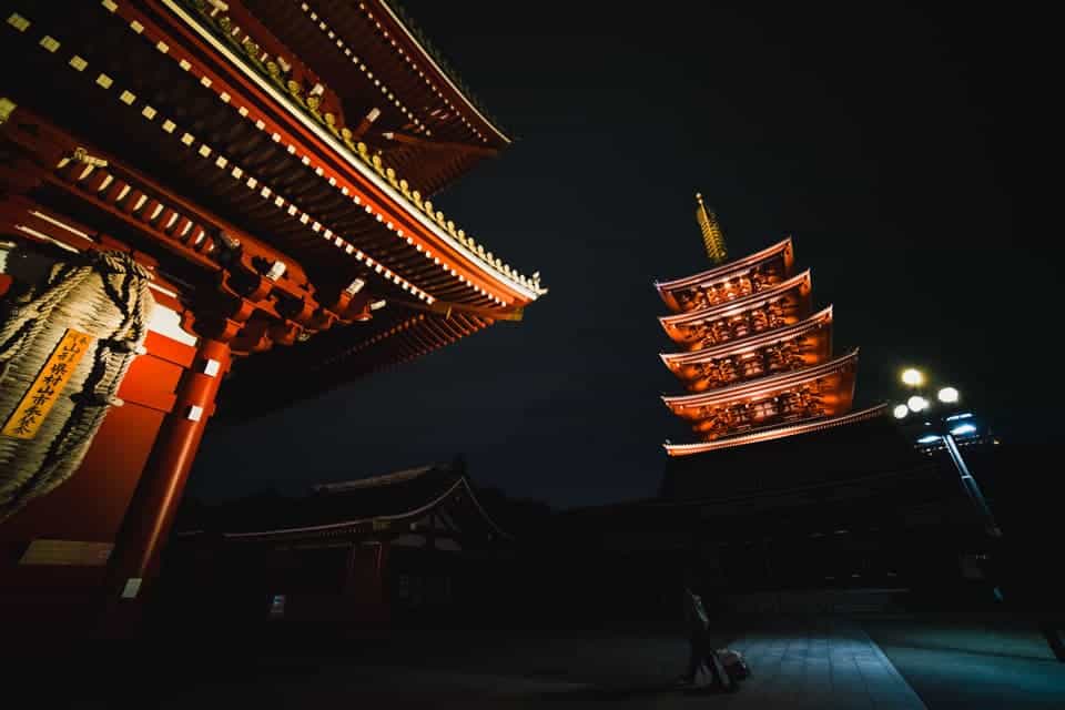 Sensoji-at-Night-Tokyo