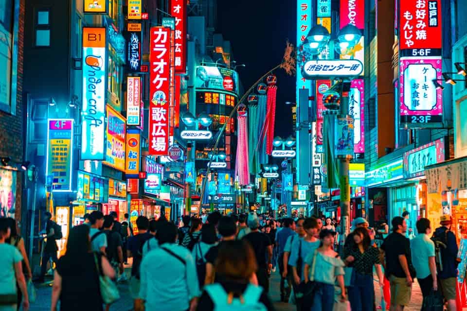 17 Fun Things To Do In Tokyo At Night Livingoutlau