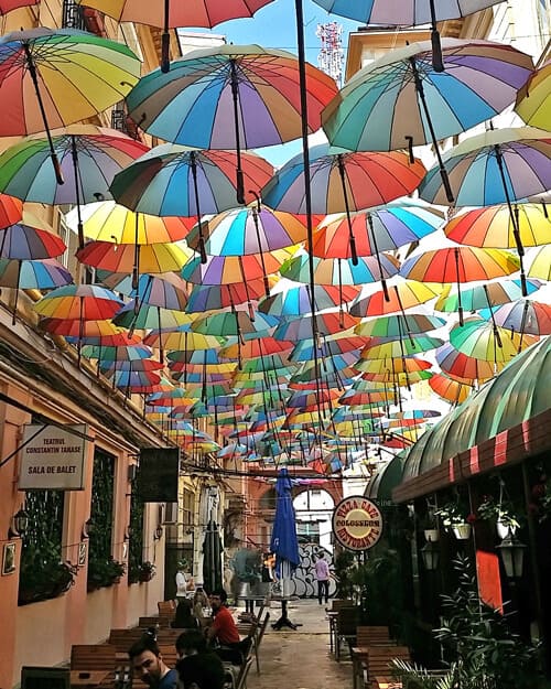 Bucharest-Umbrella-Street-Pasajul-Victoria