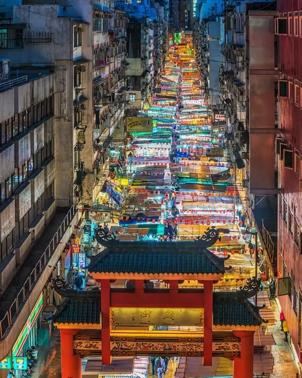 Temple-Street-Night-Market-Hong-Kong