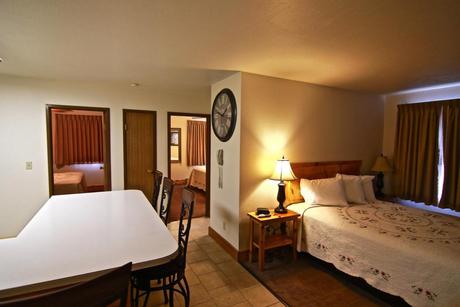 West Yellowstone Hotels