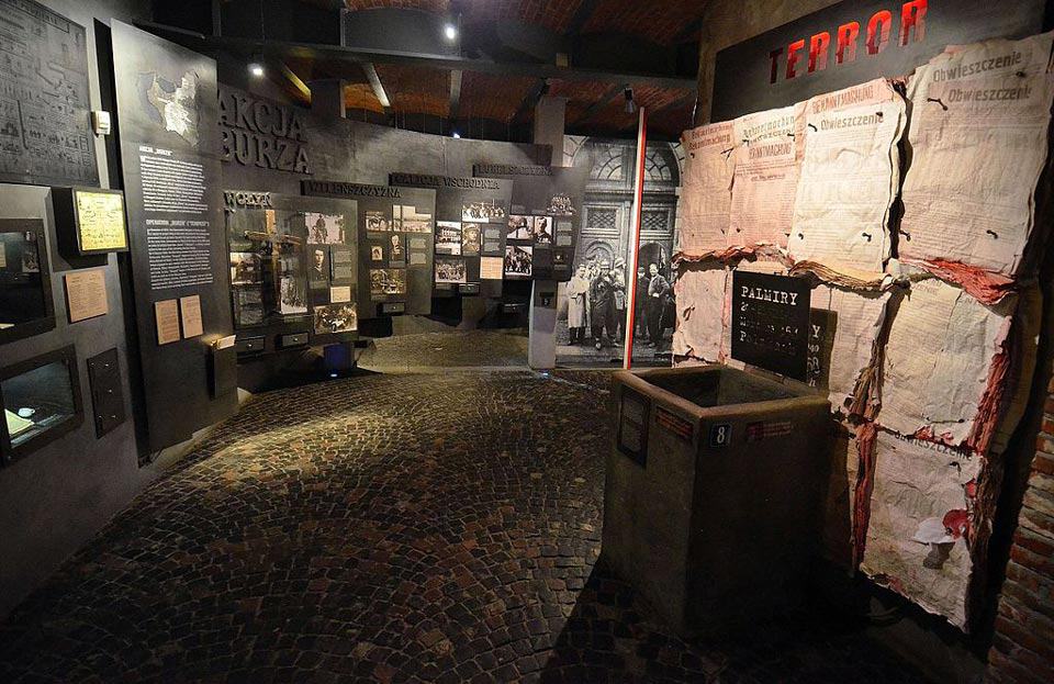 Warsaw Uprising Museum