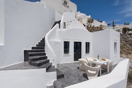 Accommodation in Santorini