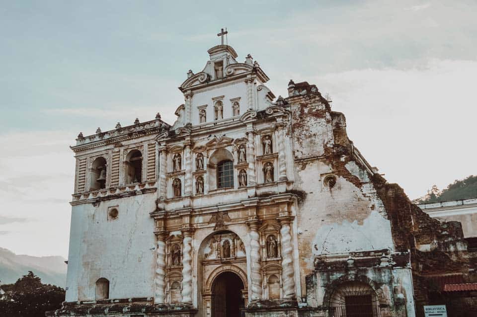 San-Francisco-Church-Antigua-Ruin