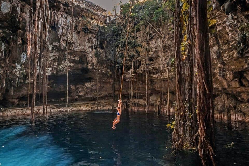 Cenote San Lorenzo Oxman Valladolid Yucatan