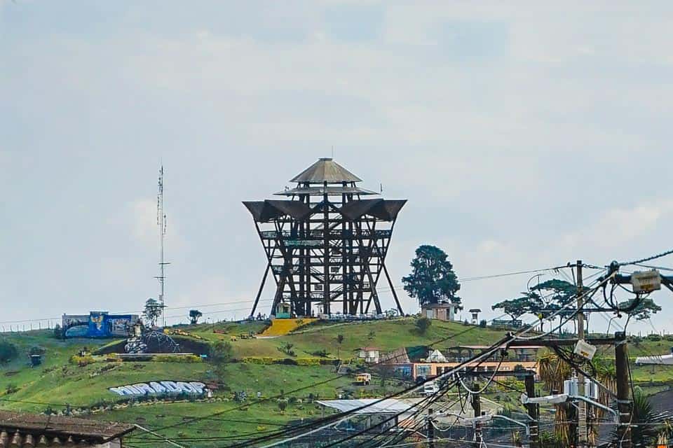 Mirador Colina Iluminada Viewpoint Filandia