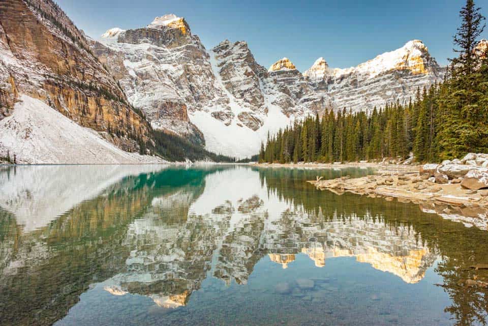 Moraine-Lake Canadian Landmark