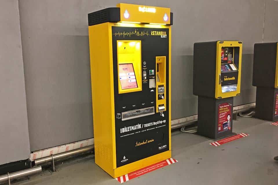 Istanbulkart-Vending-Machines-in-IST