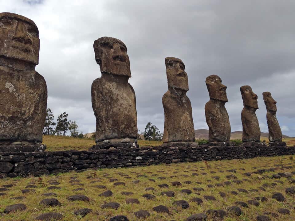 Moai-Easter-Island-Landmark South American