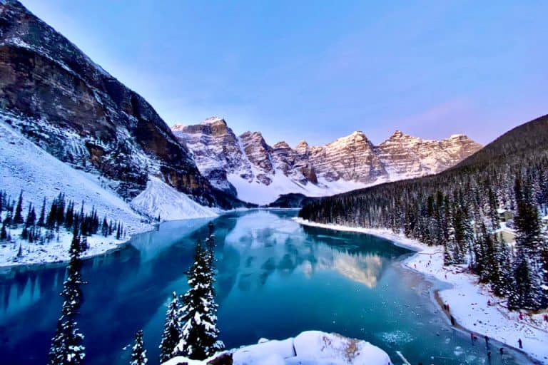 10 Gorgeous Airbnbs in Banff, Canada For Your Mountain Escape!