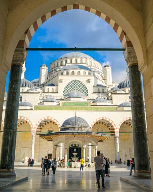 Camilica-Mosque-How-many-days-do-you-need-Istanbul