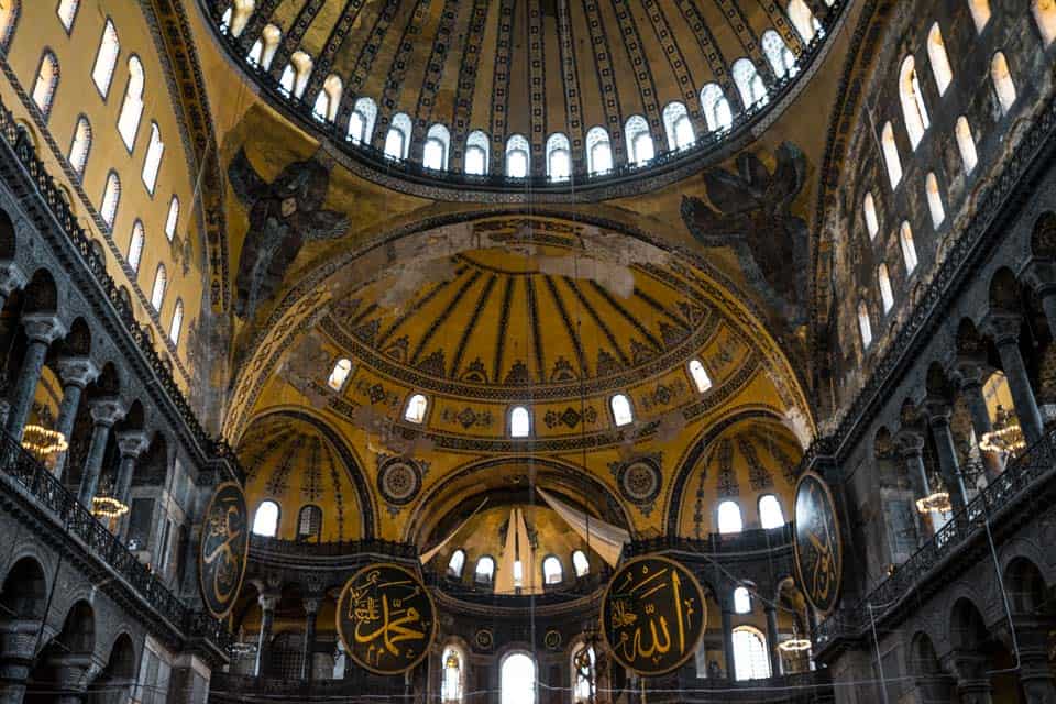 Hagia-Sophia-Best-things-to-do-in-Istanbul