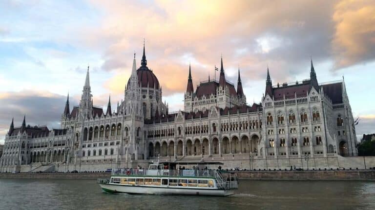 Danube-River-Cruise-Budapest