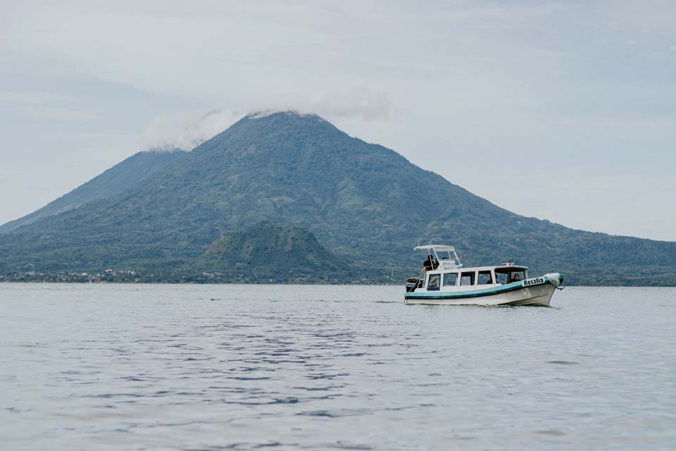 Boat-Transport-in-Lake-Atitlan