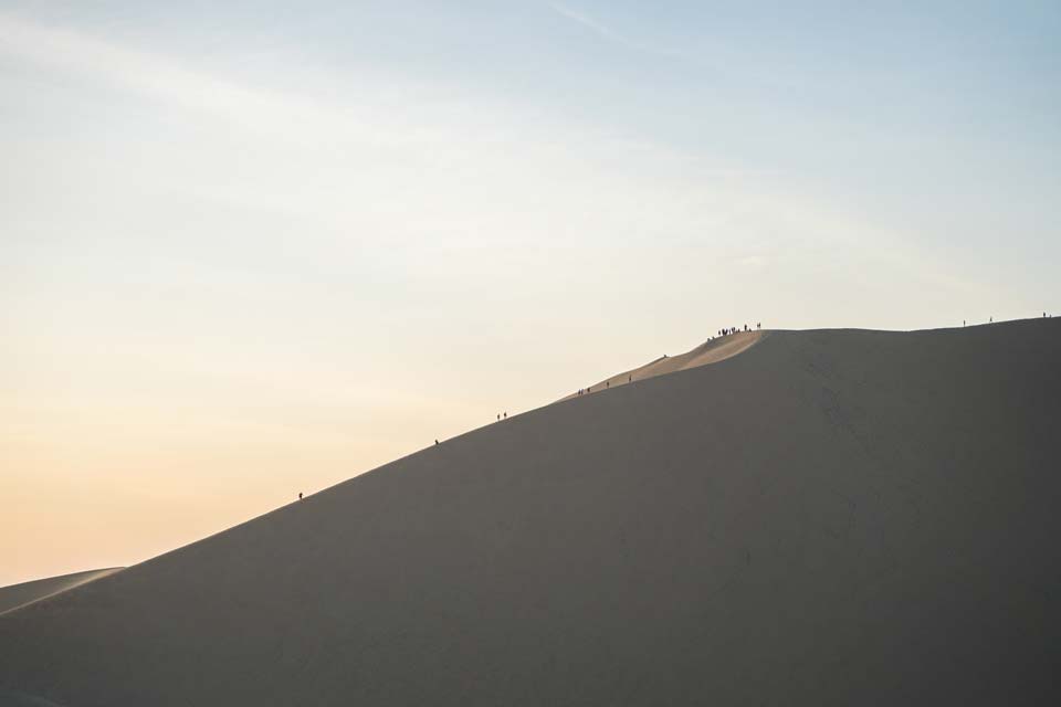 Huacachina-Sand-Skiing featured