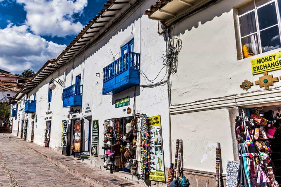 Artisan-Shops-In-San-Blas-Cusco