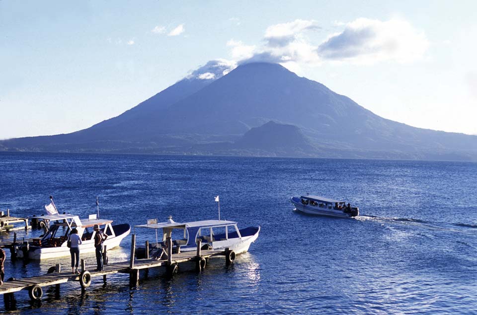 Boats-Getting-Around-Lake-Atitlan