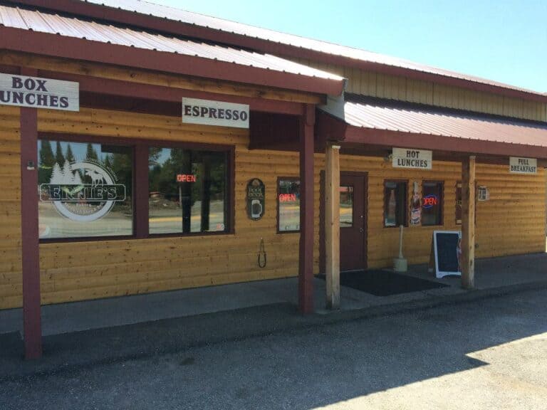 17 Best West Yellowstone Restaurants You Must Try in 2024!