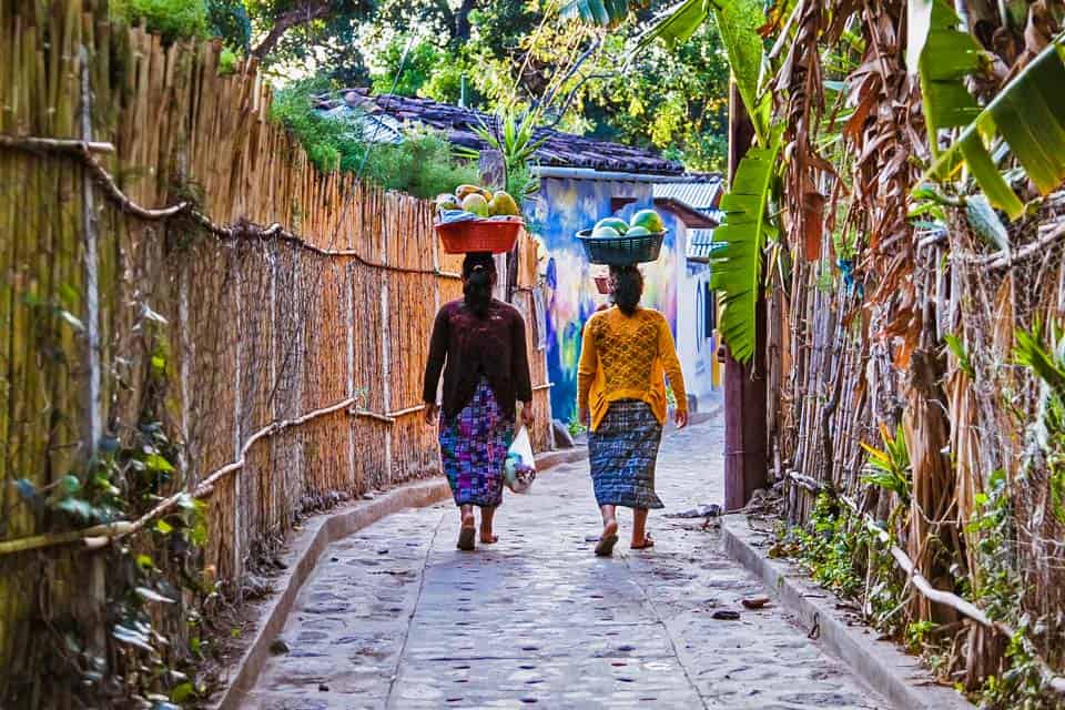 Traditional-Women-San-Marcos