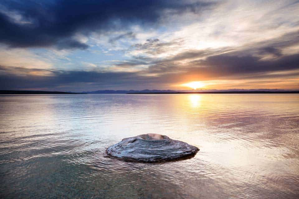 Fishing-Cone-Yellowstone-Lake-Sunrise