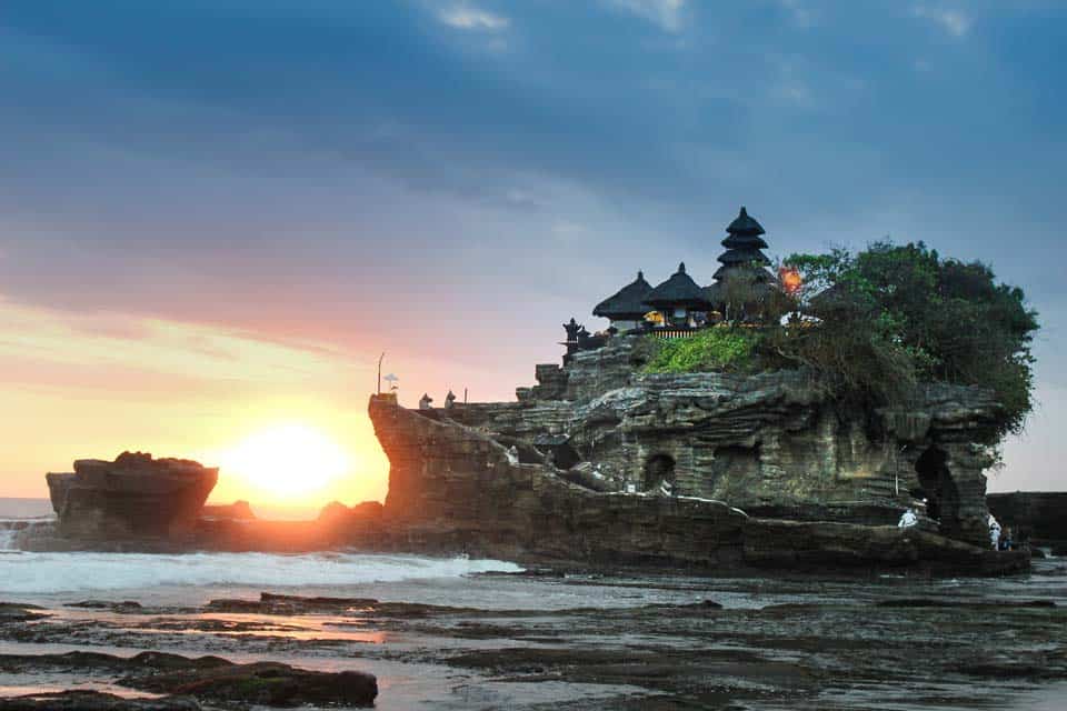 Tanah-Lot-Bali-well-known-temple