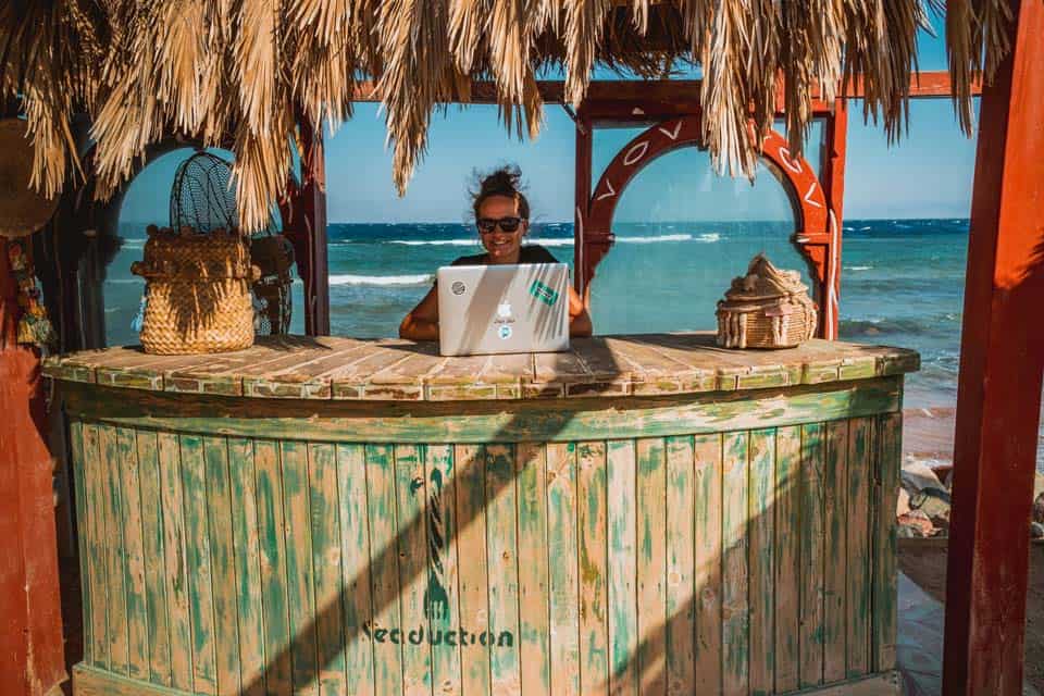 Workation-digital-Nomad