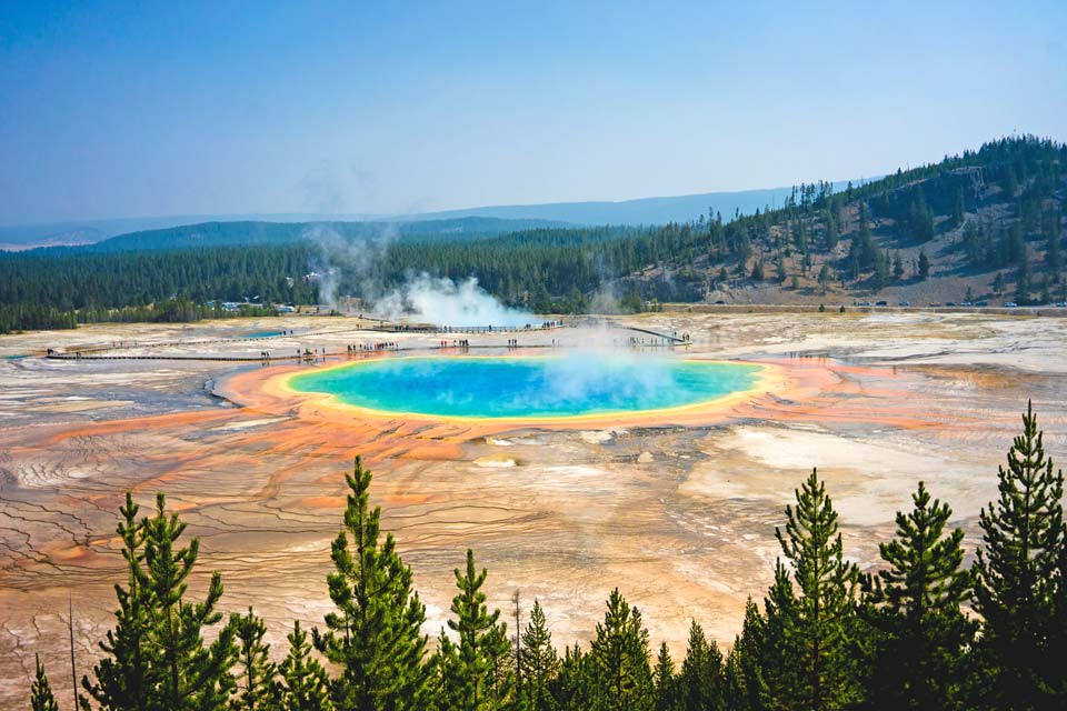 Grand-Prismatic-Spring-Yellowstone-National-Park-Fall