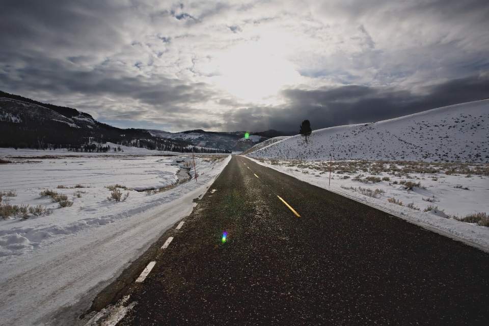 Yellowstone in May Weather