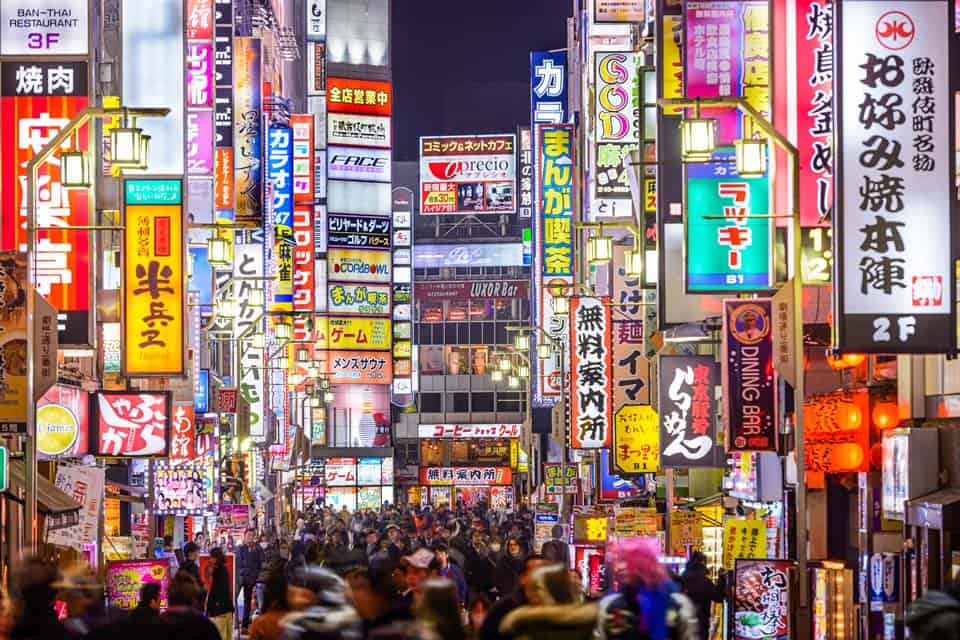 Tokyo-REd-Light-District