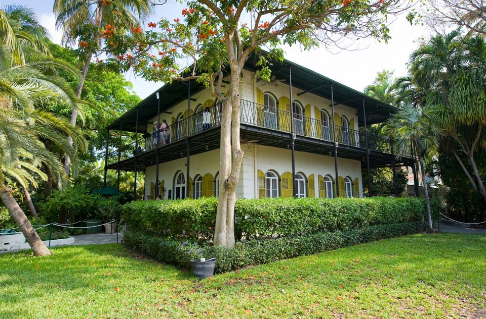 Hemingway-Home-and-Museum-key-west
