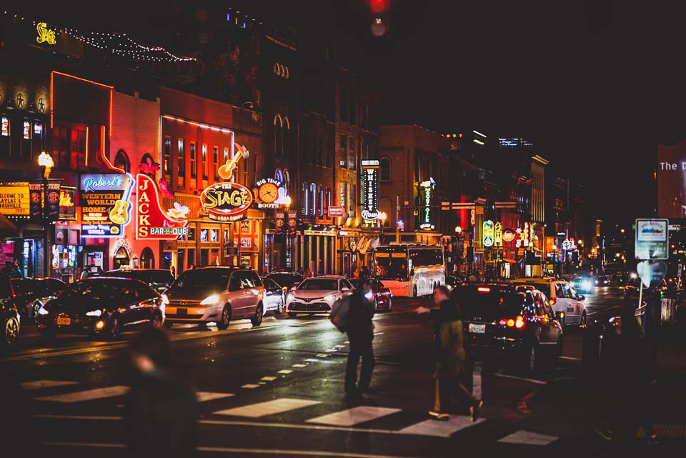 Broadway-in-Nashville