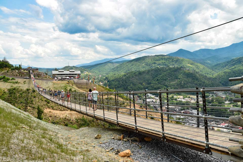 Gatlinburg-Sky-Bridge