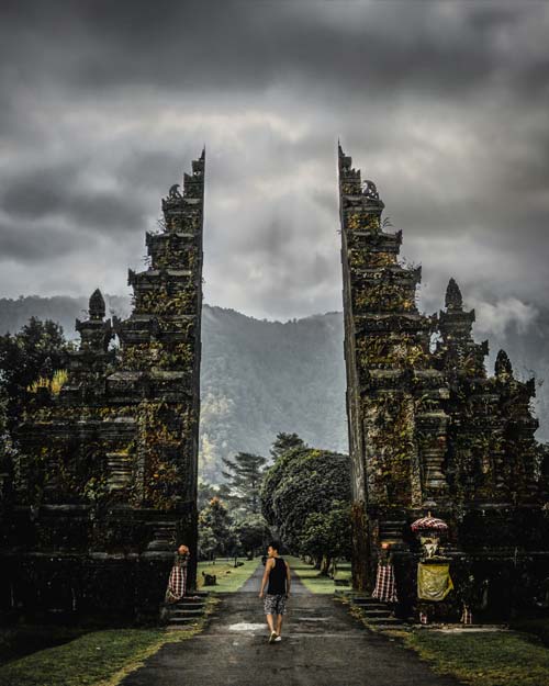 Handara-Gate-Bali-Cloudy